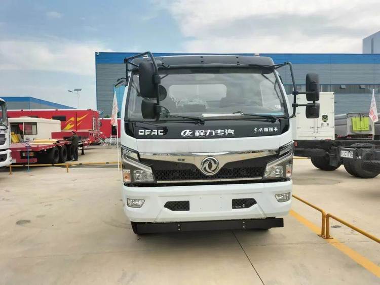 喷洒车东风洒水车4方洒水车喷洒车绿化养护约6.60万元(10) 喷洒车东风洒水车4方洒水车喷洒车绿化养护约6.60万元(10)